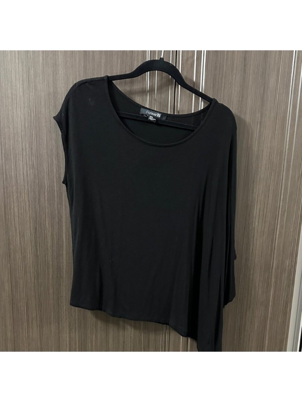 Forever 21 Black Asymmetrical blouse
